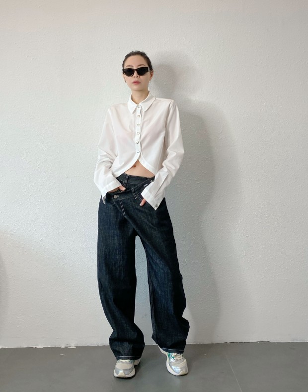 White Round Shape Shirt #250315